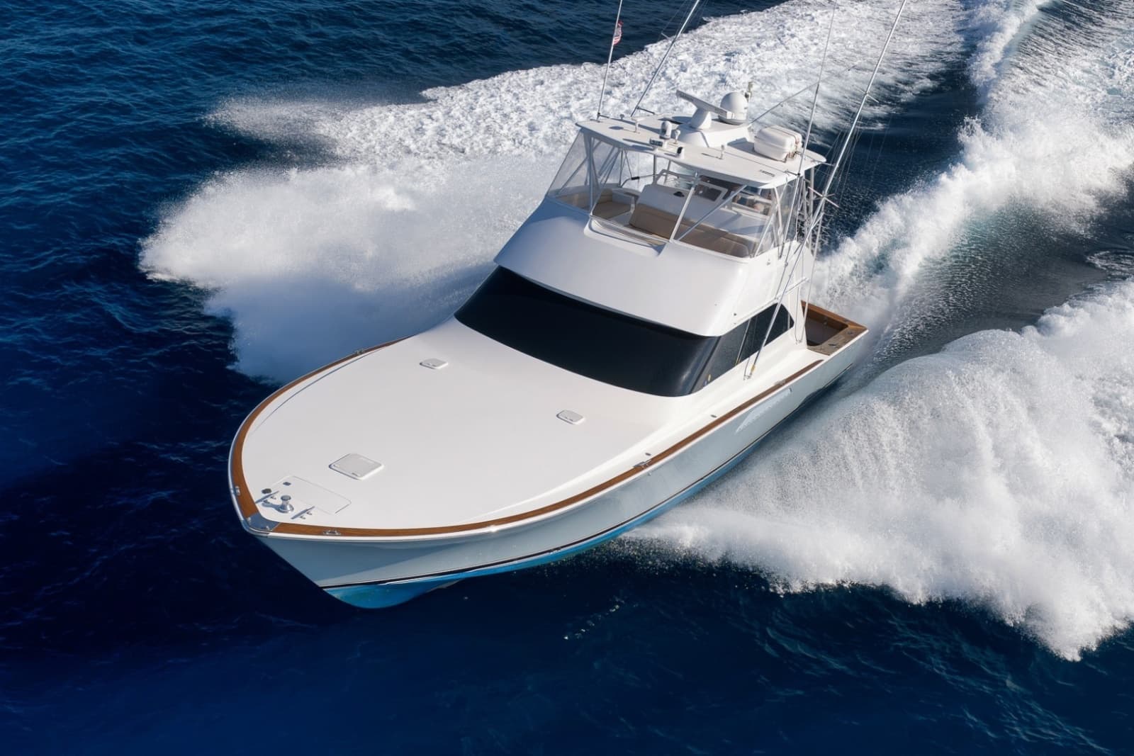 2003 Viking 52 Convertible - Photo 60