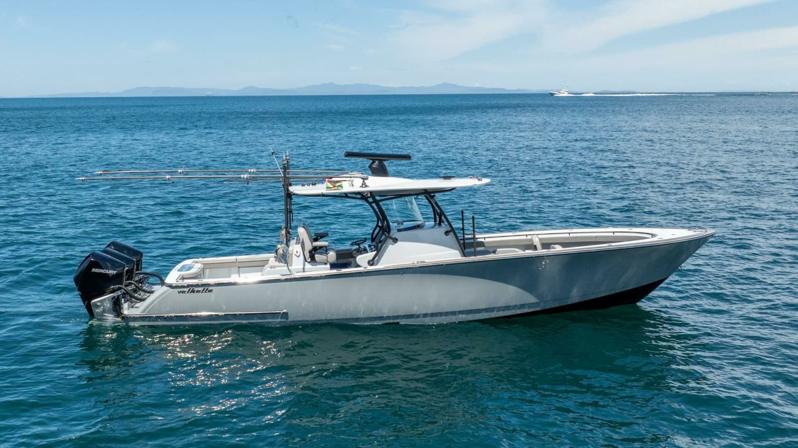 2021 Valhalla Boatworks V-37 - Photo 1