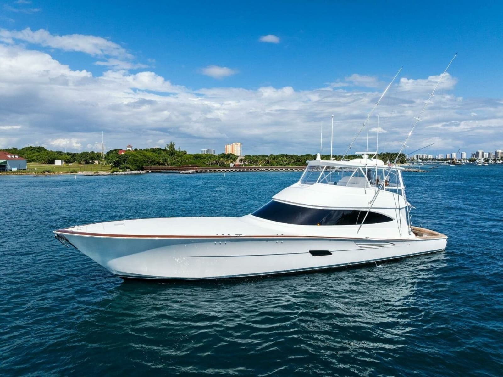 2026 Viking 82 Convertible - Photo 359