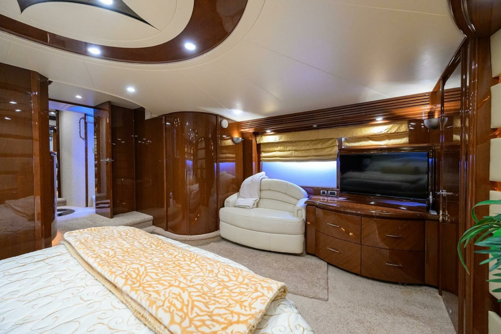 2005 Marquis 65 Motor Yacht - Photo 20