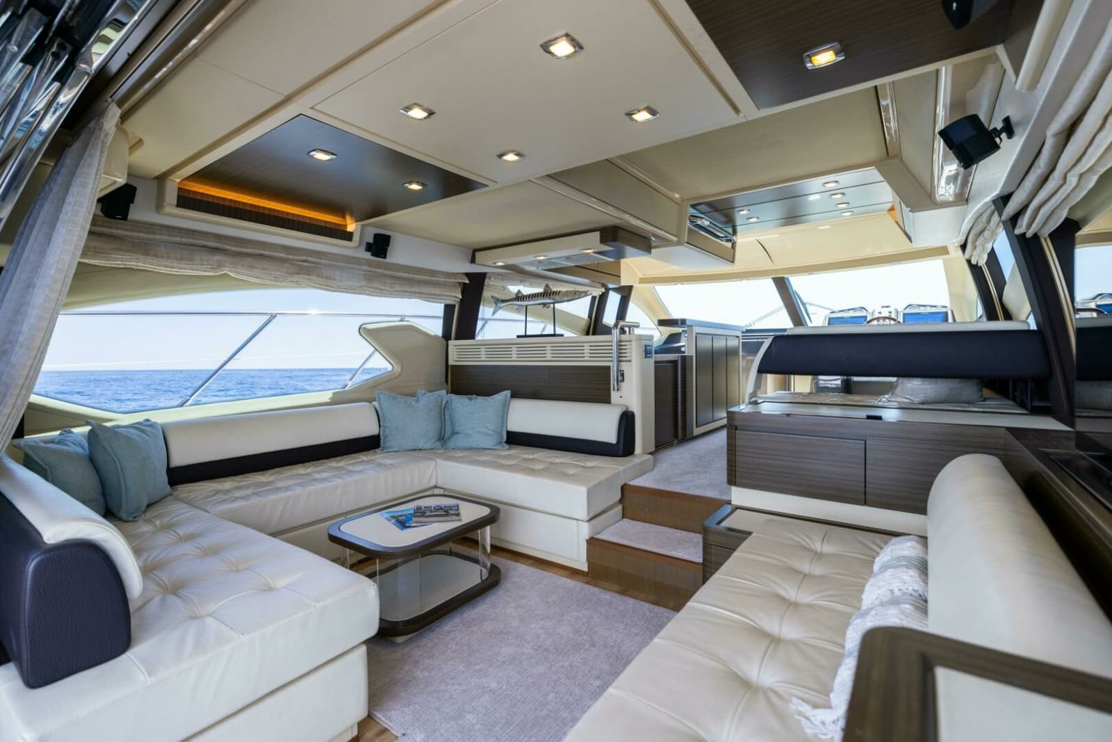 2015 Azimut 64 Flybridge - Photo 2