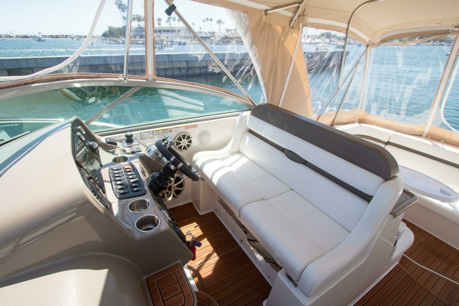 2008 Rinker 40 Express Cruiser - Photo 14