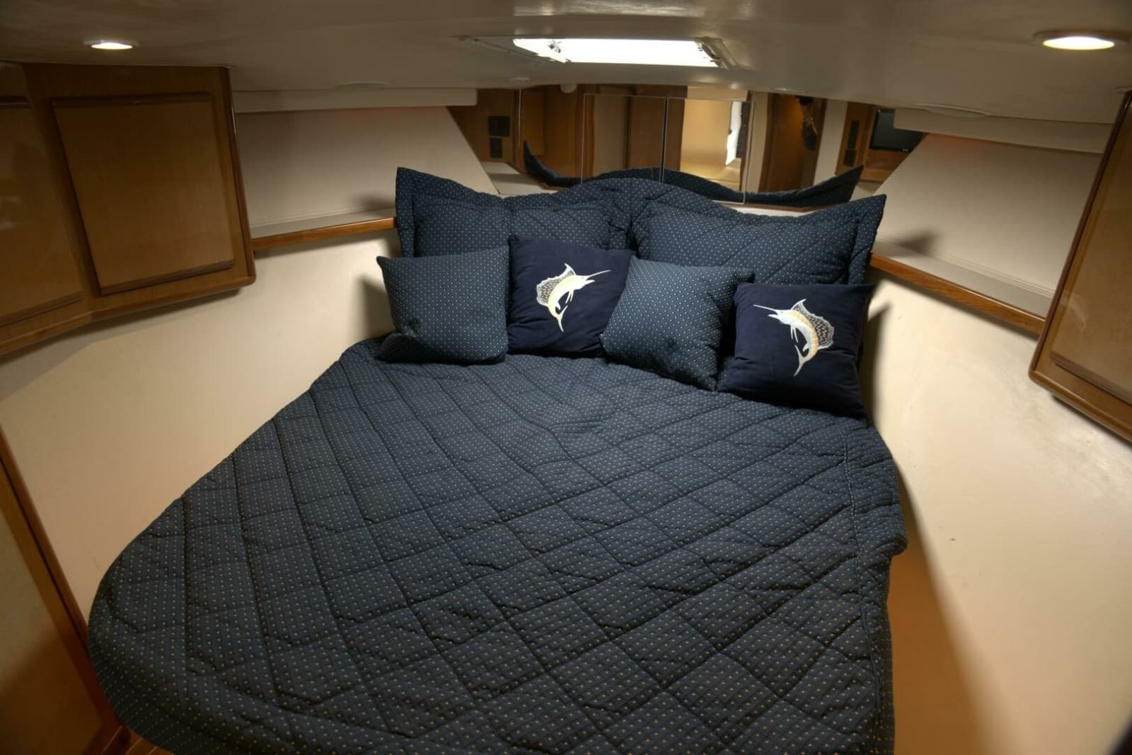 2002 Viking 43 Open - Photo 13