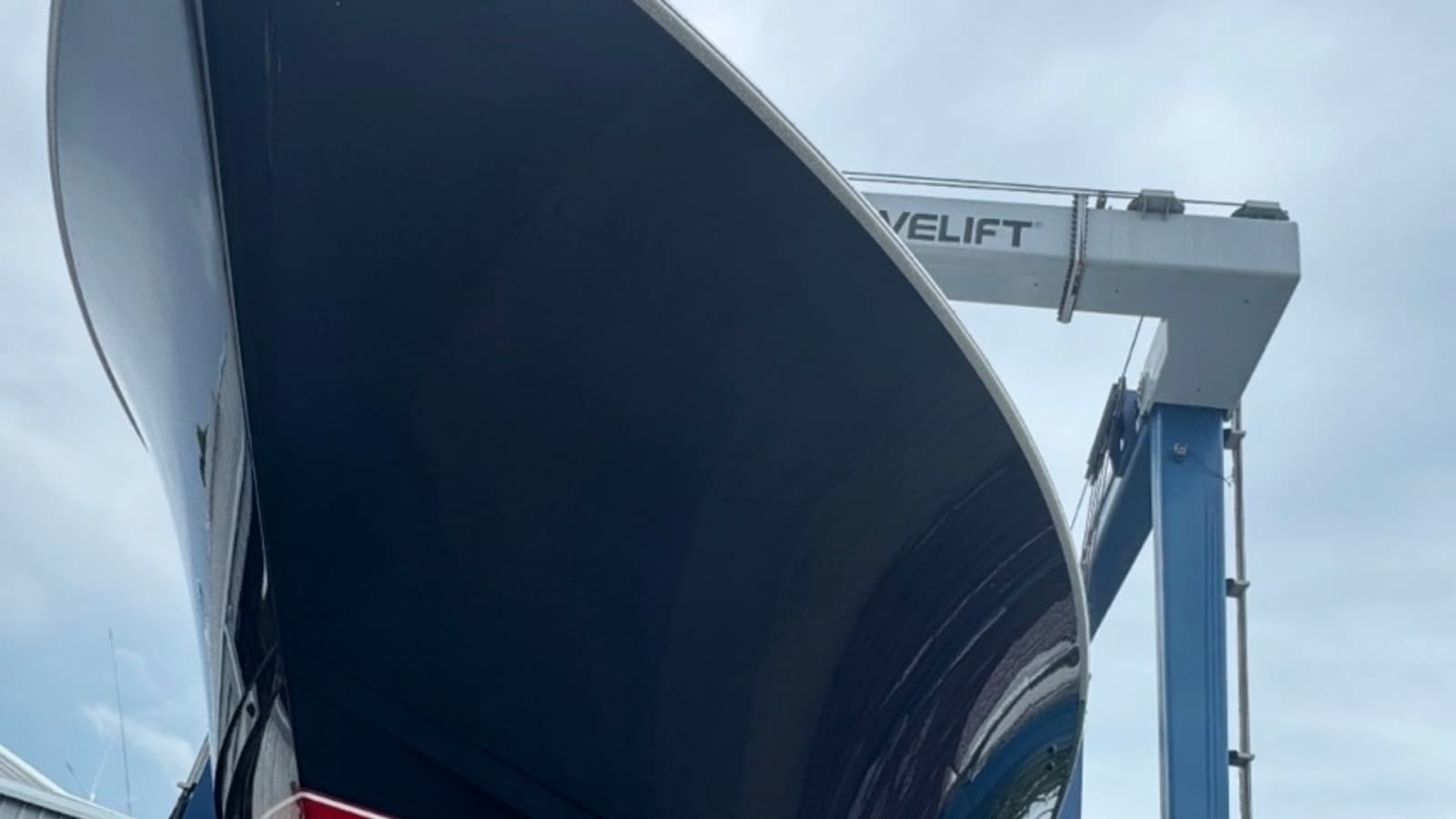 2022 Viking 68 Convertible - Photo 48