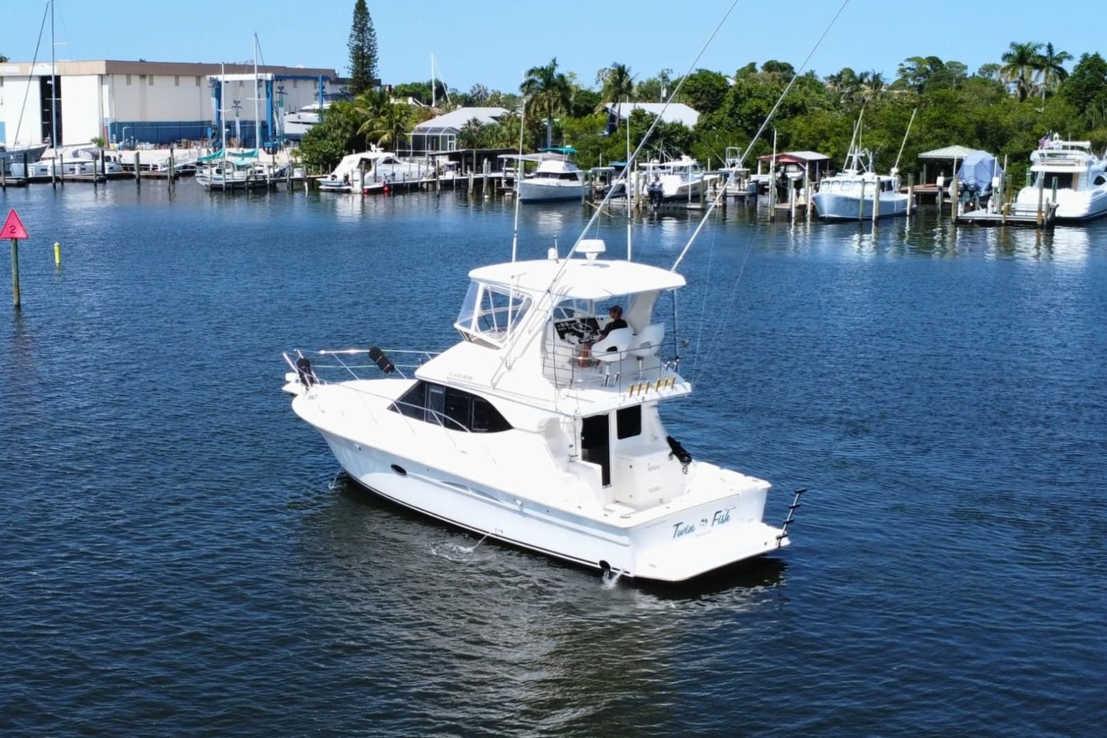 2005 Silverton Convertible - Photo 3
