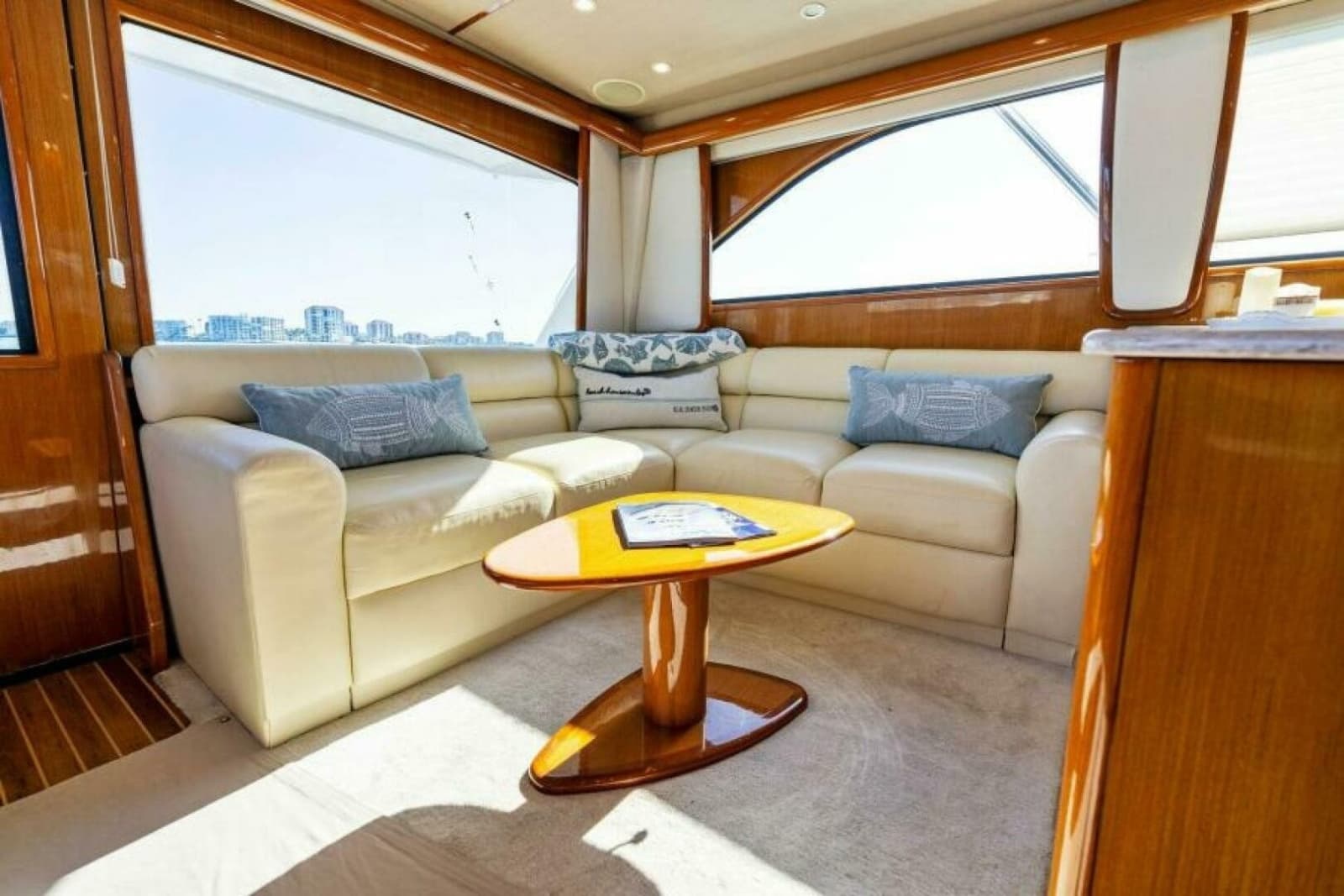 2003 Viking 48 Convertible - Photo 21