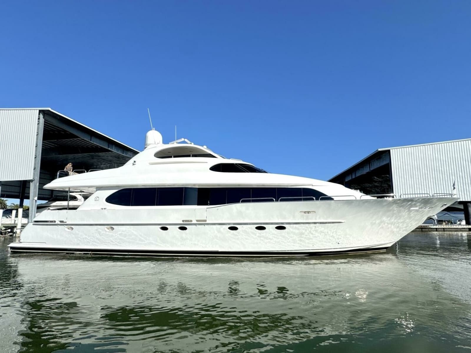 2001 Lazzara Yachts 94 Motor Yacht - Photo 149