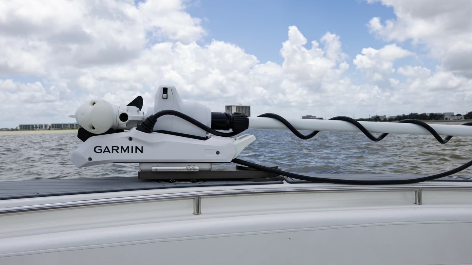 2005 Triton 351 Center Console - Photo 25