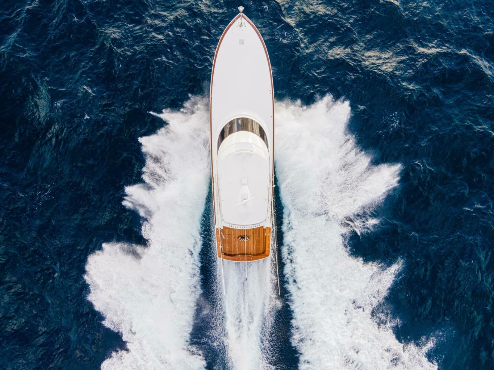 2025 Viking 82 Convertible - Photo 75