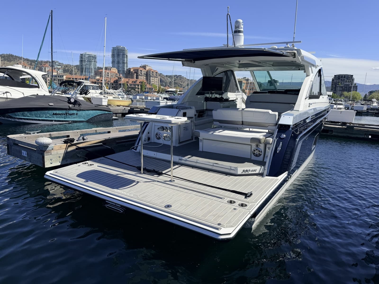 2020 Formula 380 Super Sport Crossover I/O - Photo 1
