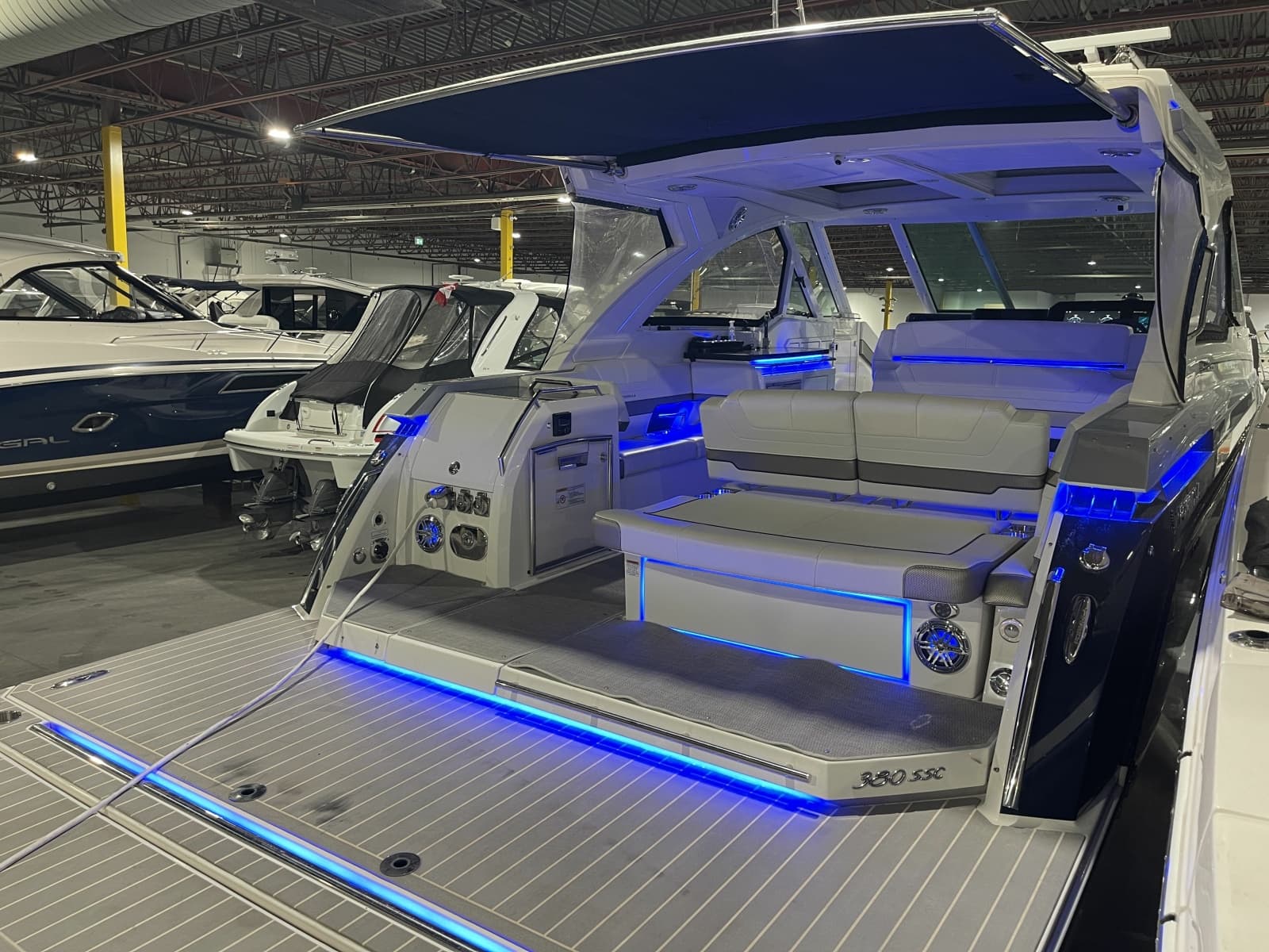 2020 Formula 380 Super Sport Crossover I/O - Photo 19