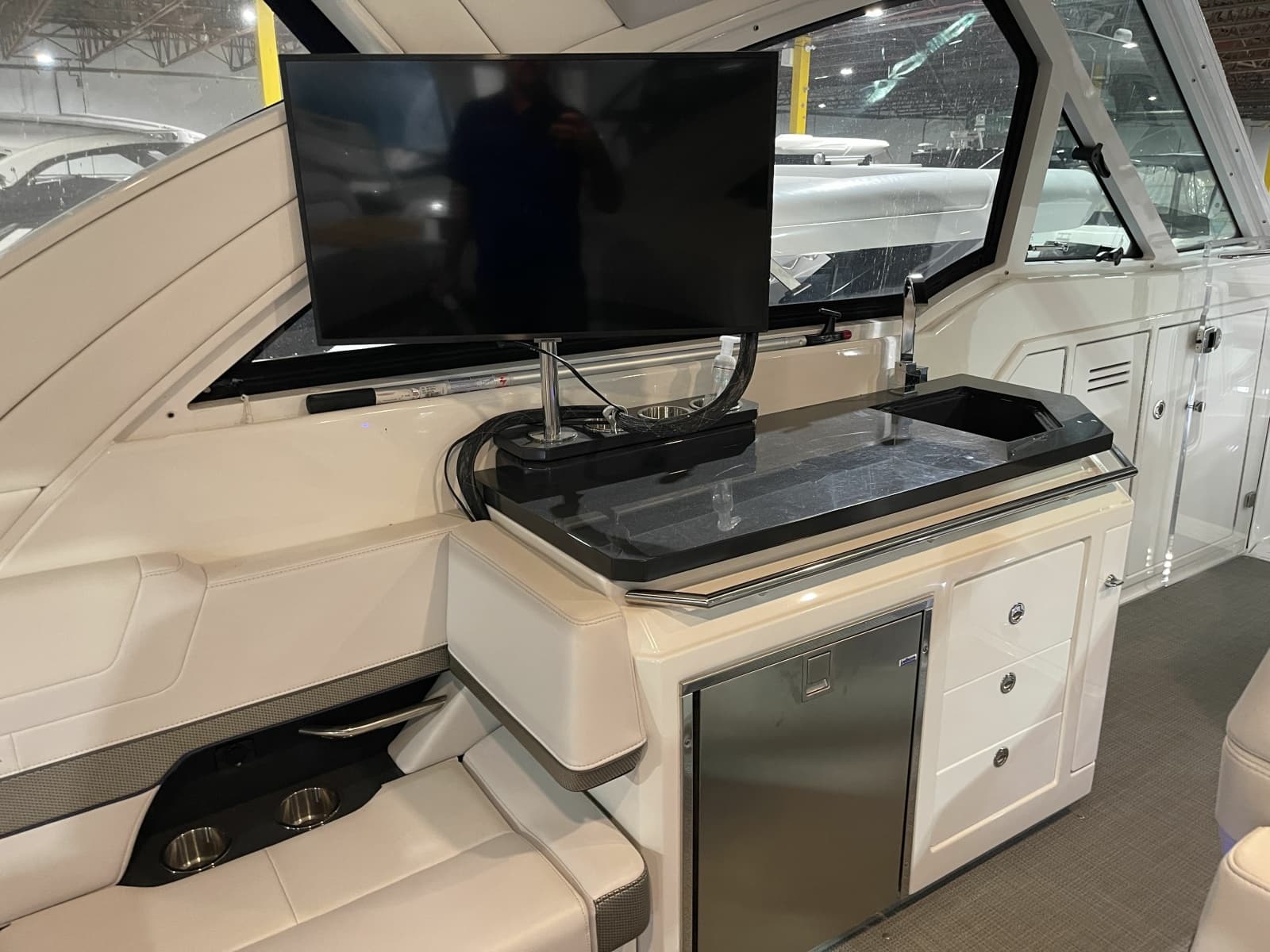 2020 Formula 380 Super Sport Crossover I/O - Photo 49