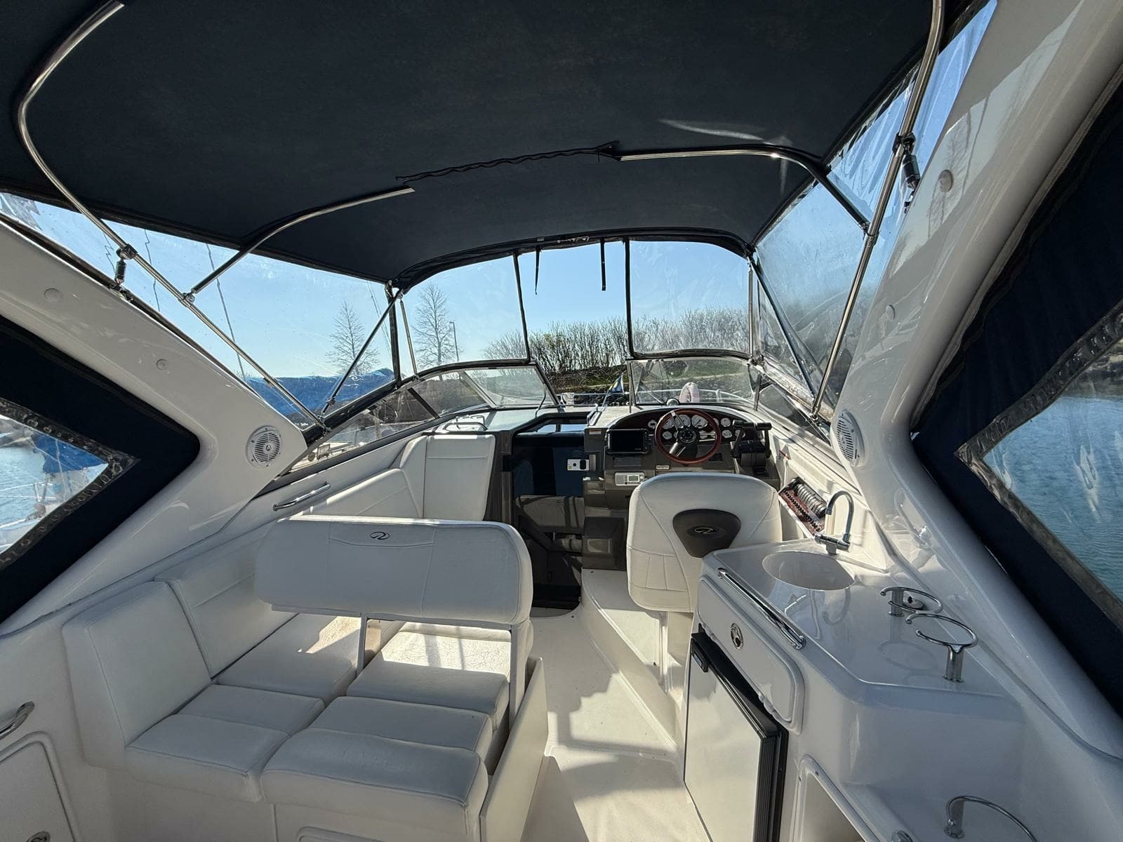 2008 Regal 2860 Window Express - Photo 5