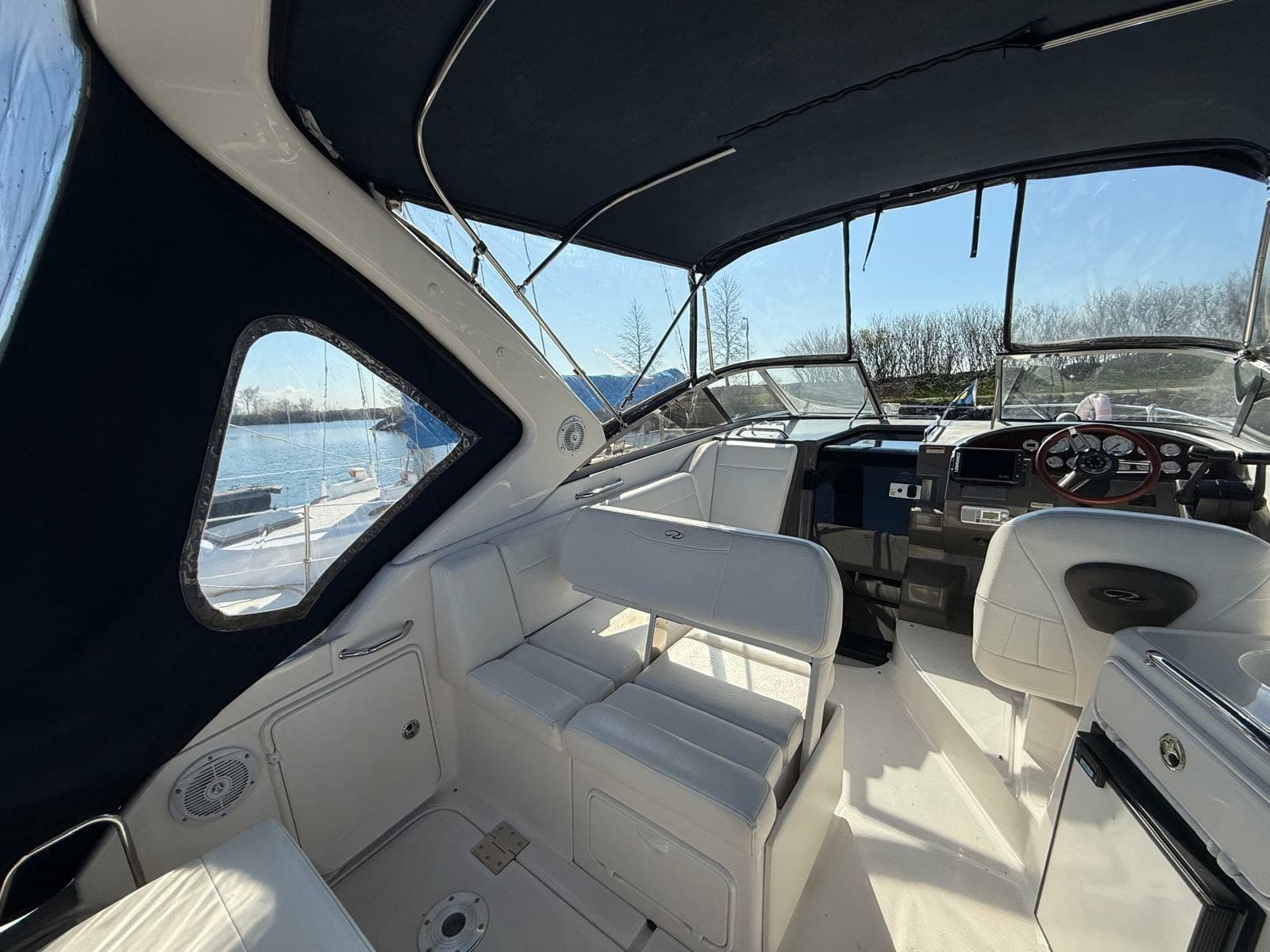 2008 Regal 2860 Window Express - Photo 6