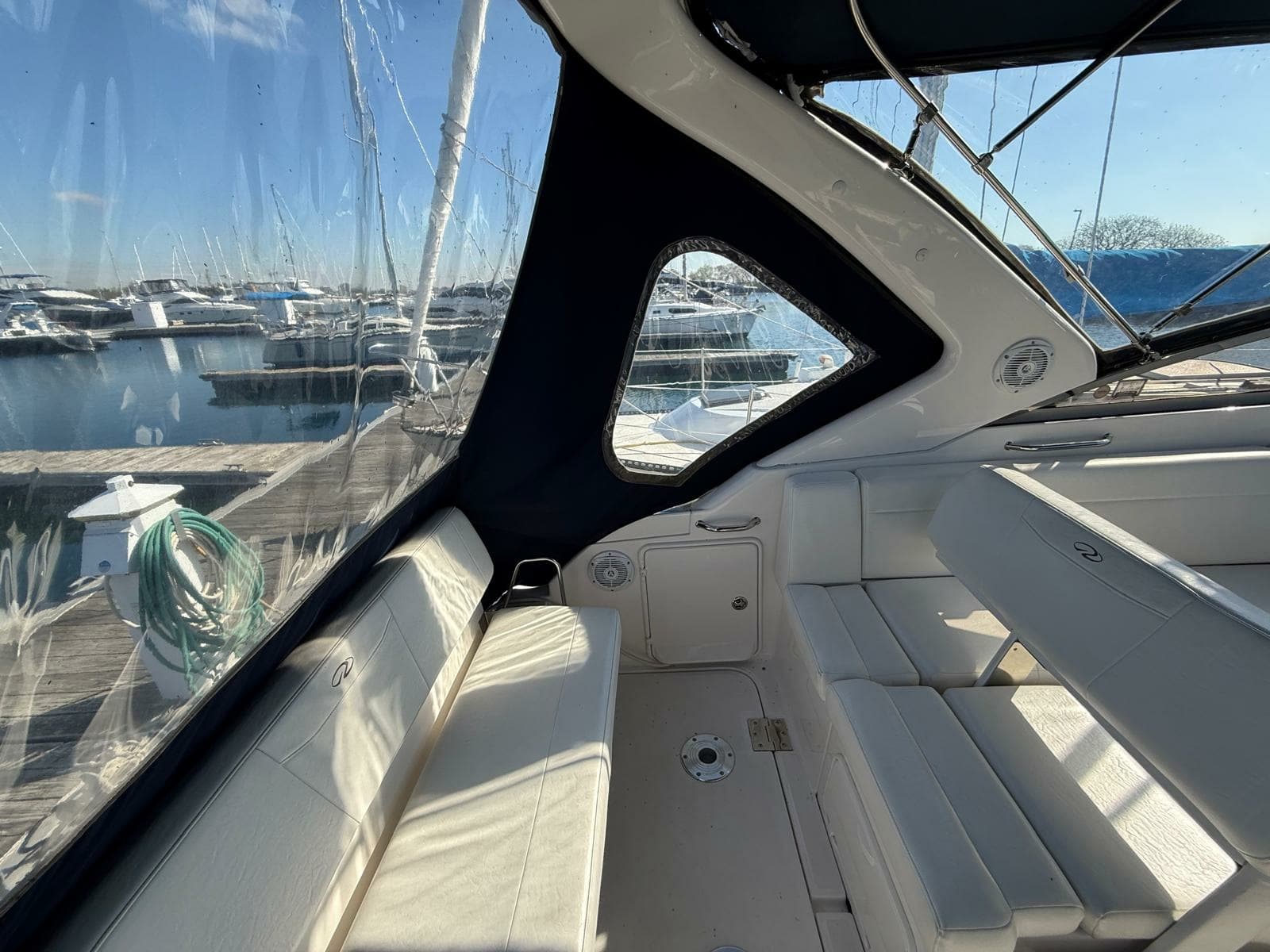 2008 Regal 2860 Window Express - Photo 7