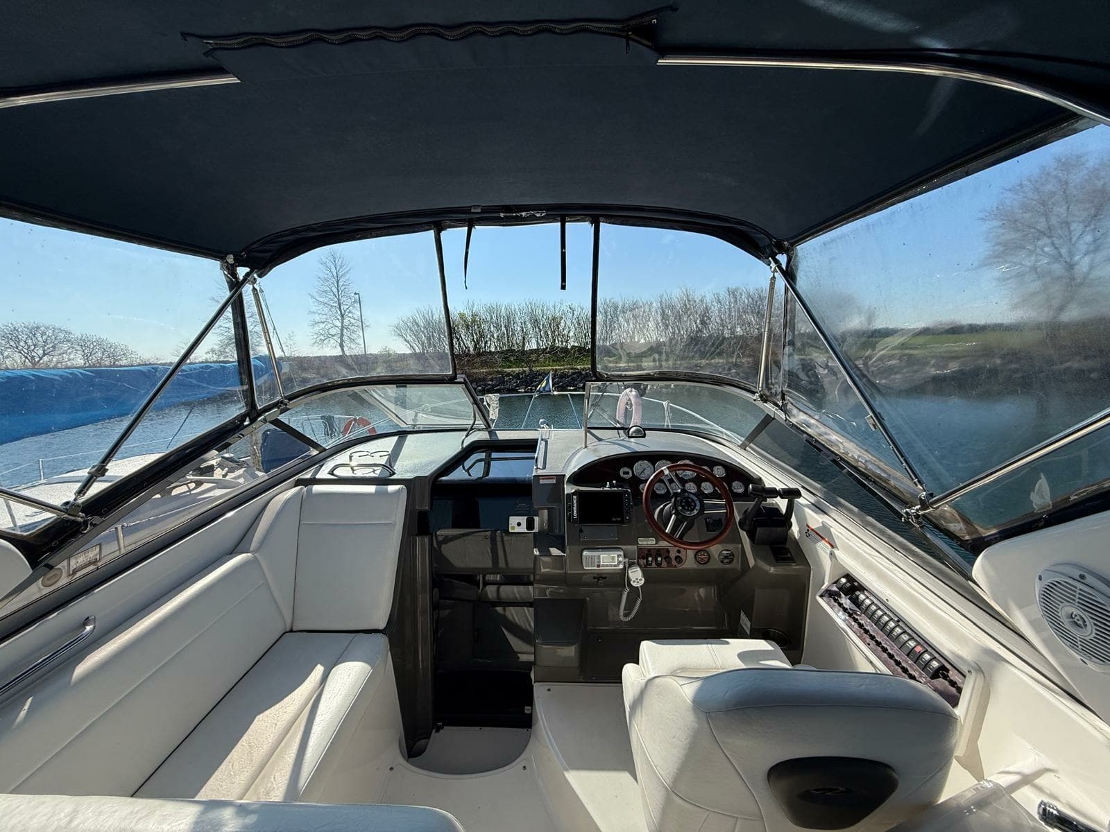 2008 Regal 2860 Window Express - Photo 17