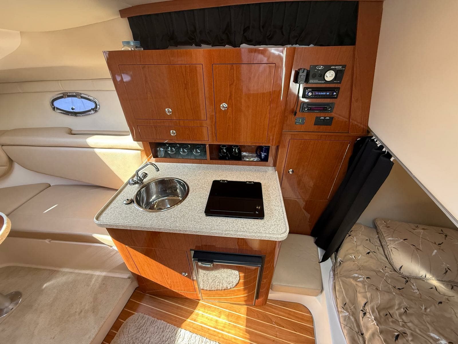 2008 Regal 2860 Window Express - Photo 43