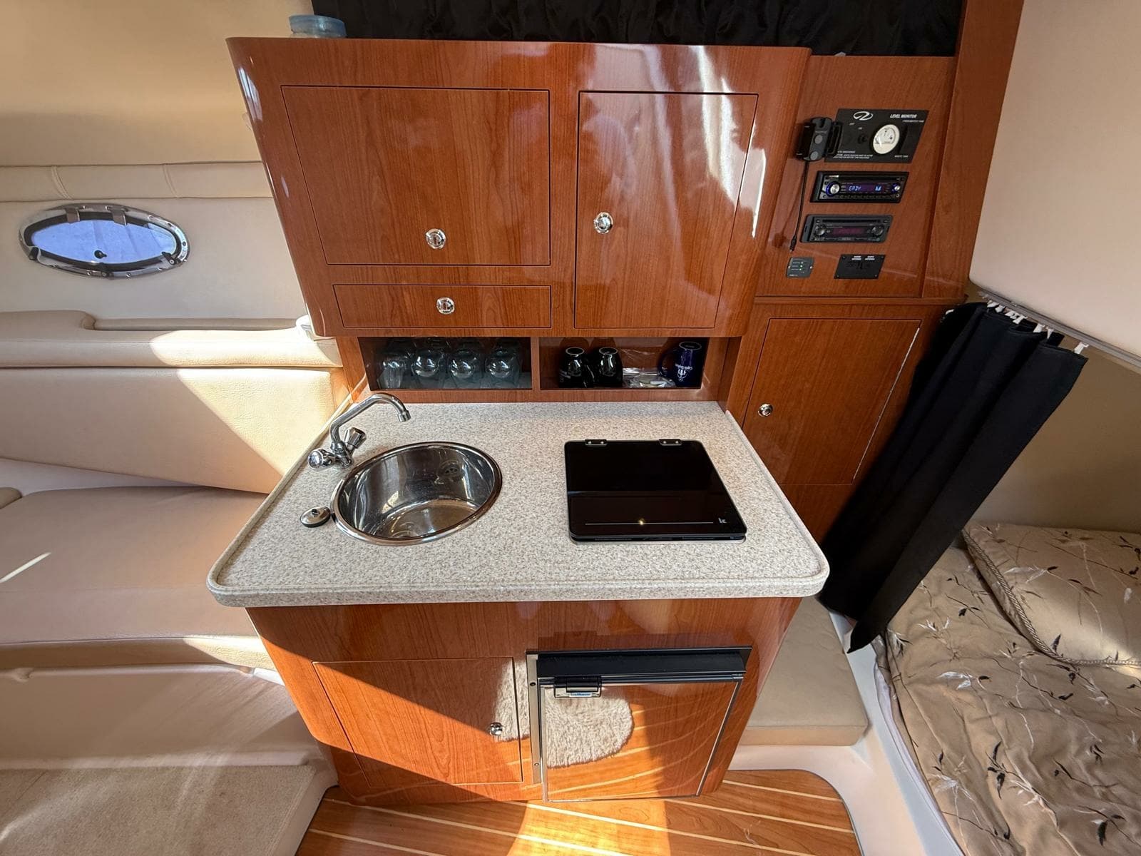 2008 Regal 2860 Window Express - Photo 46
