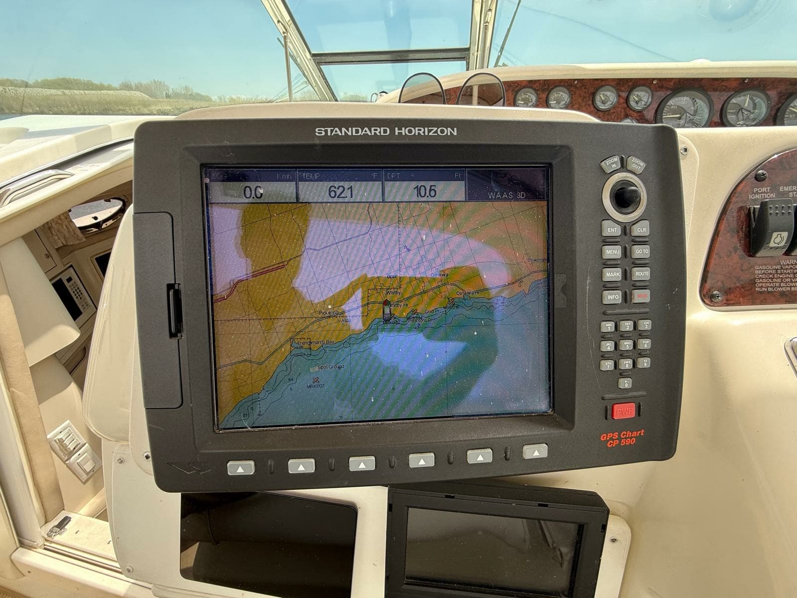 1996 Sea Ray 370 Sundancer - Photo 24