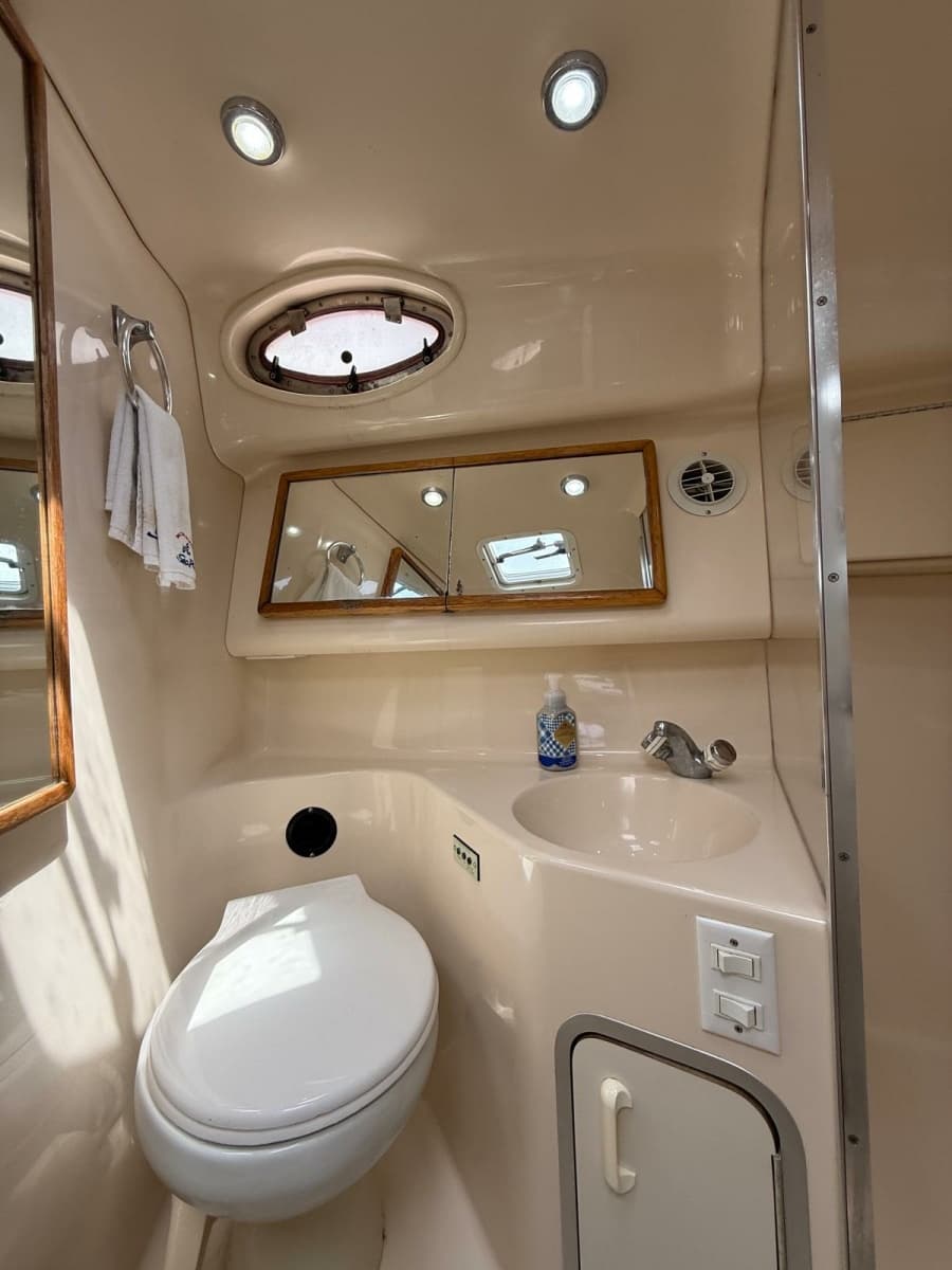 1996 Sea Ray 370 Sundancer - Photo 52