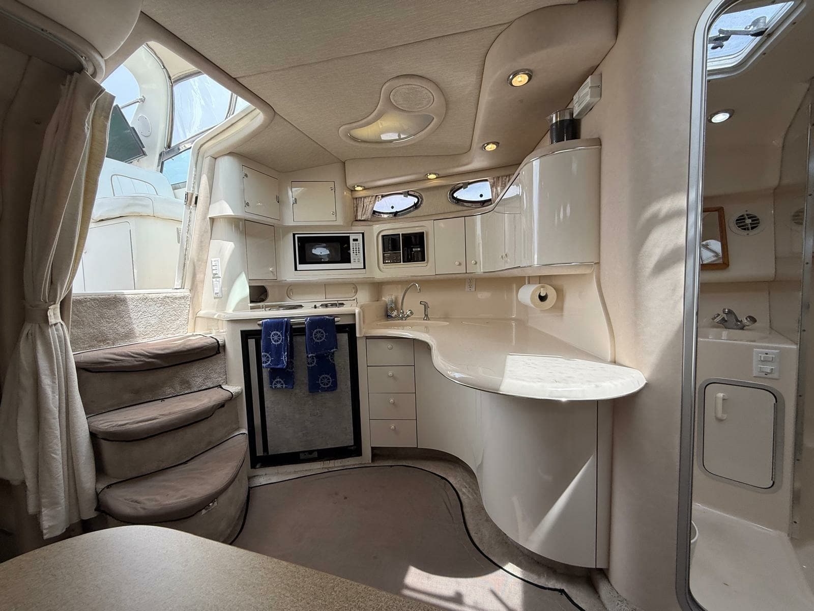 1996 Sea Ray 370 Sundancer - Photo 54