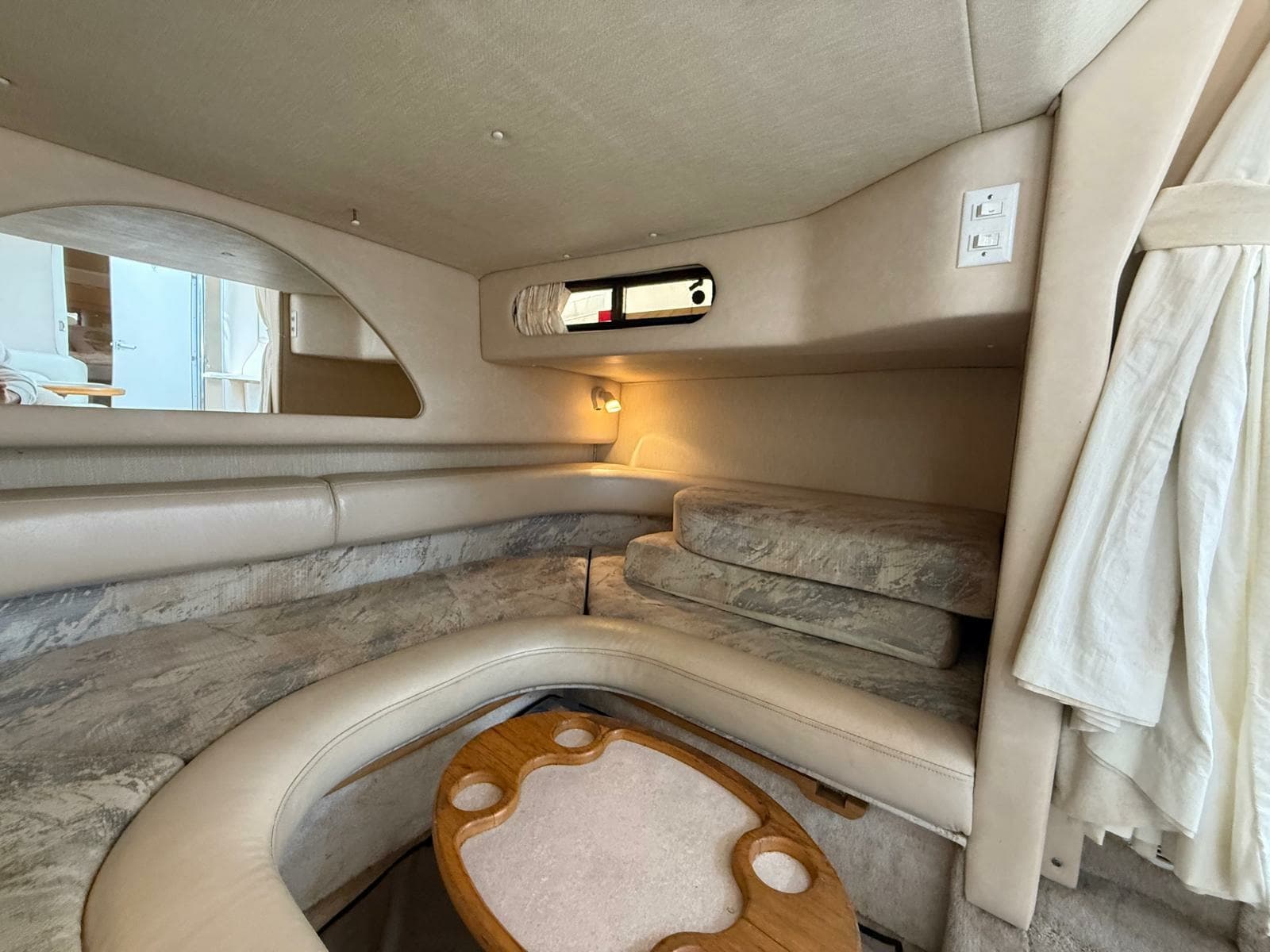 1996 Sea Ray 370 Sundancer - Photo 62