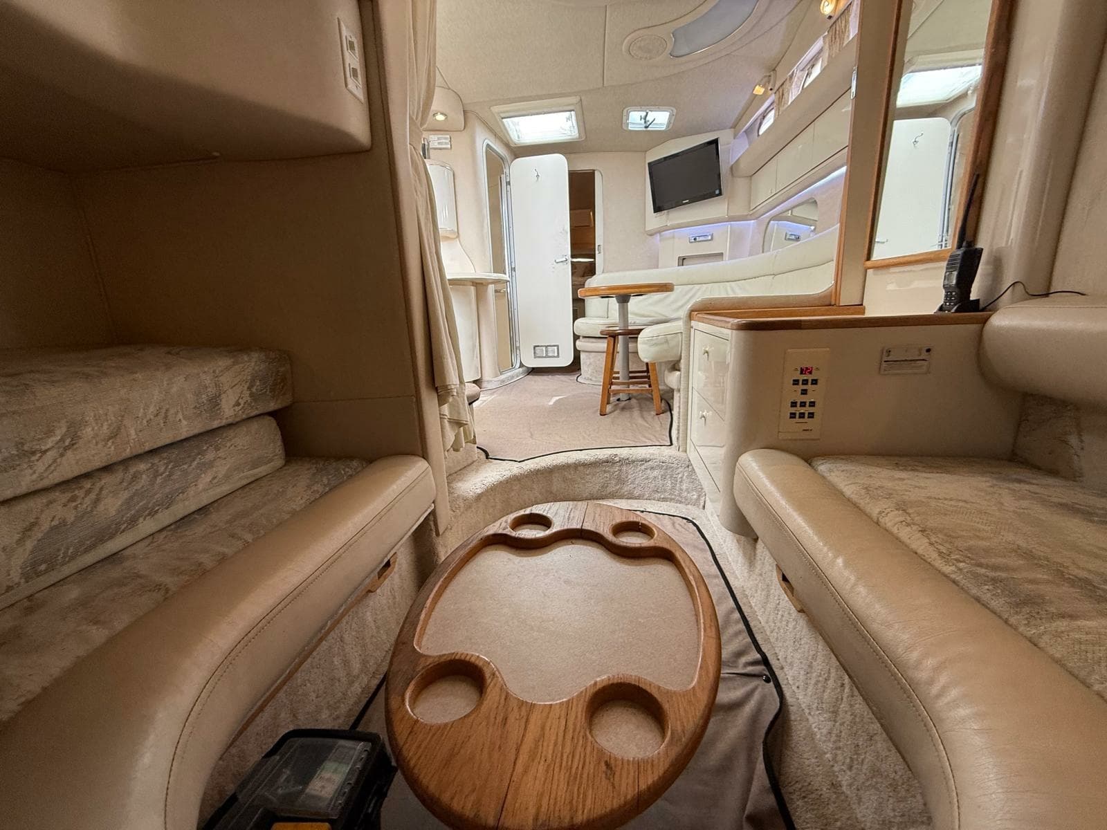 1996 Sea Ray 370 Sundancer - Photo 65