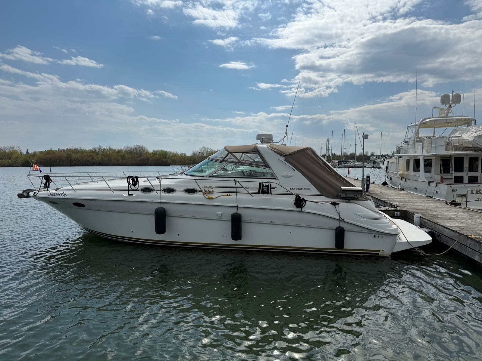 1996 Sea Ray 370 Sundancer - Photo 1