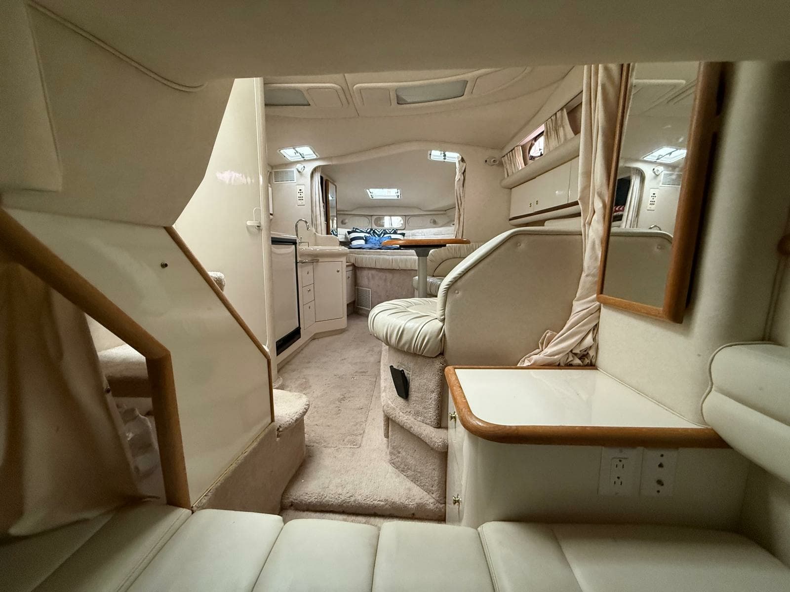 1997 Sea Ray 330 Sundancer - Photo 68