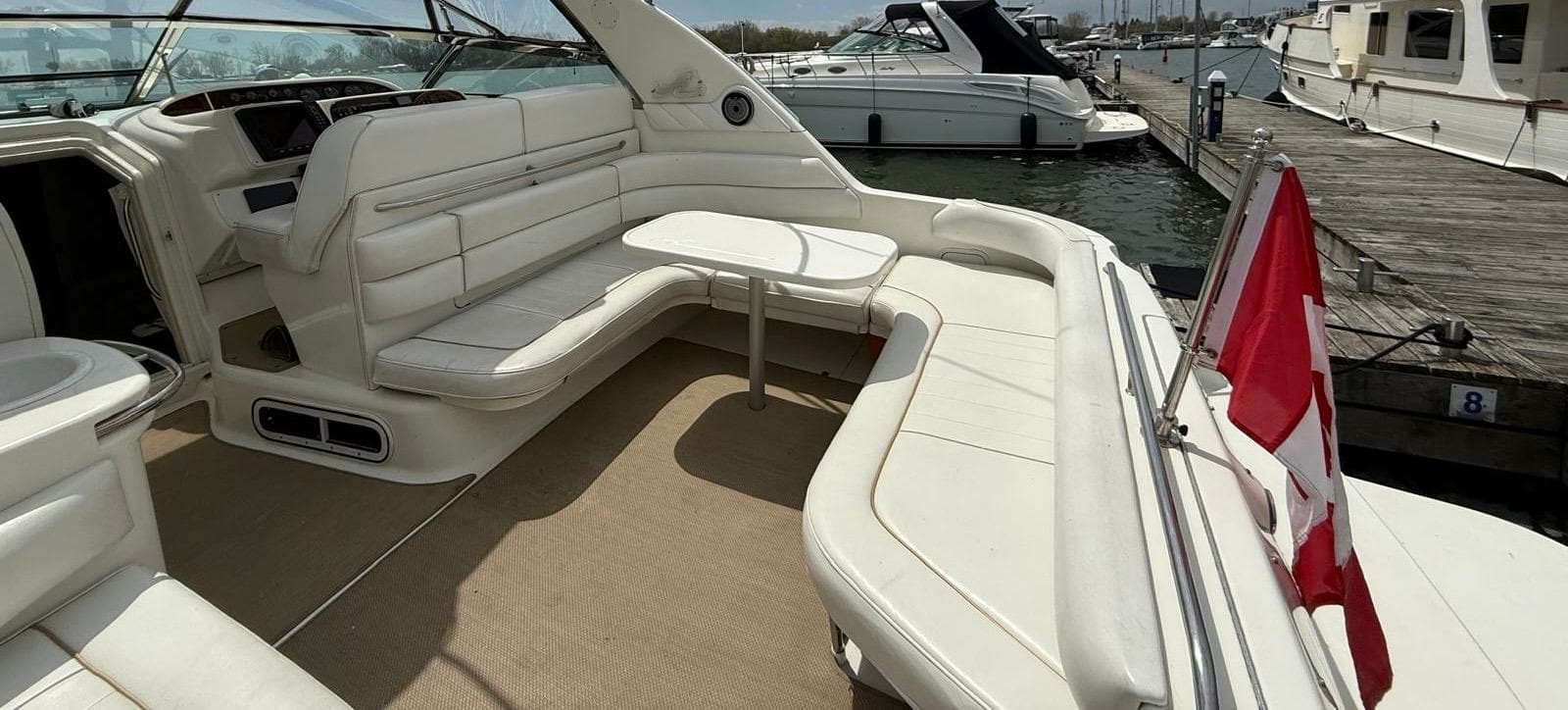 1996 Sea Ray 370 Sundancer - Photo 12