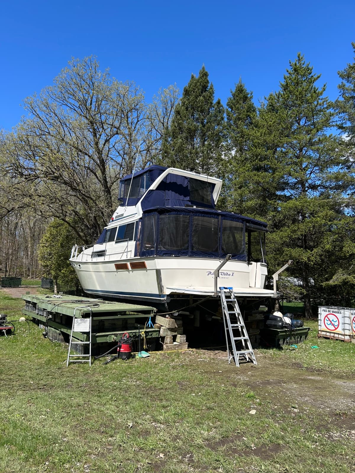 1985 Bayliner 3870 - Photo 3