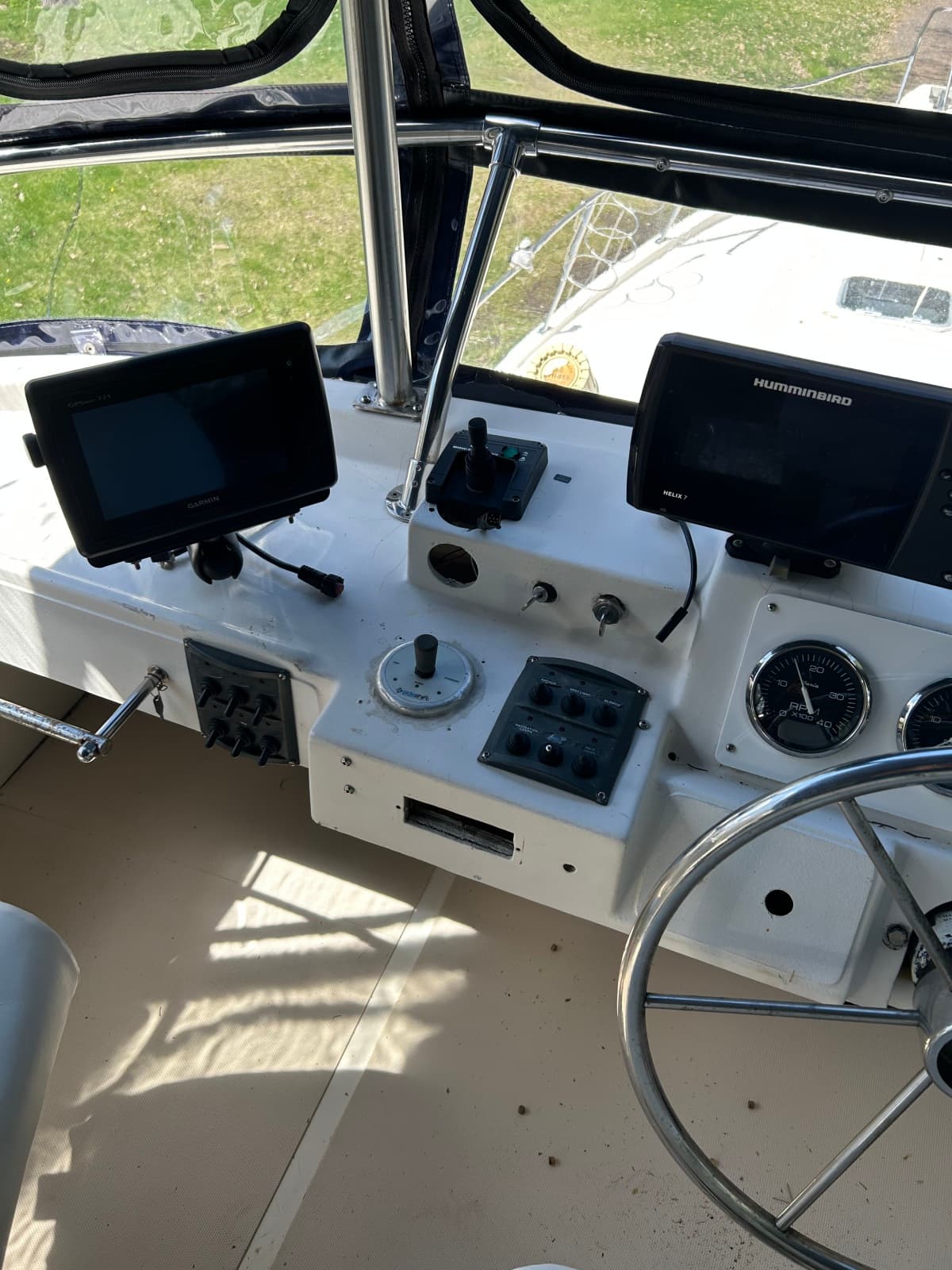 1985 Bayliner 3870 - Photo 29