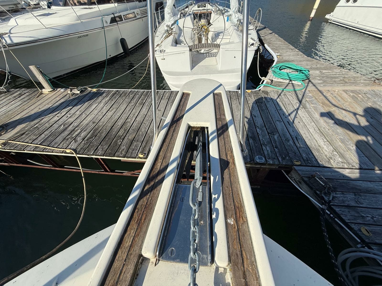 1984 Hatteras 36 Convertible - Photo 12