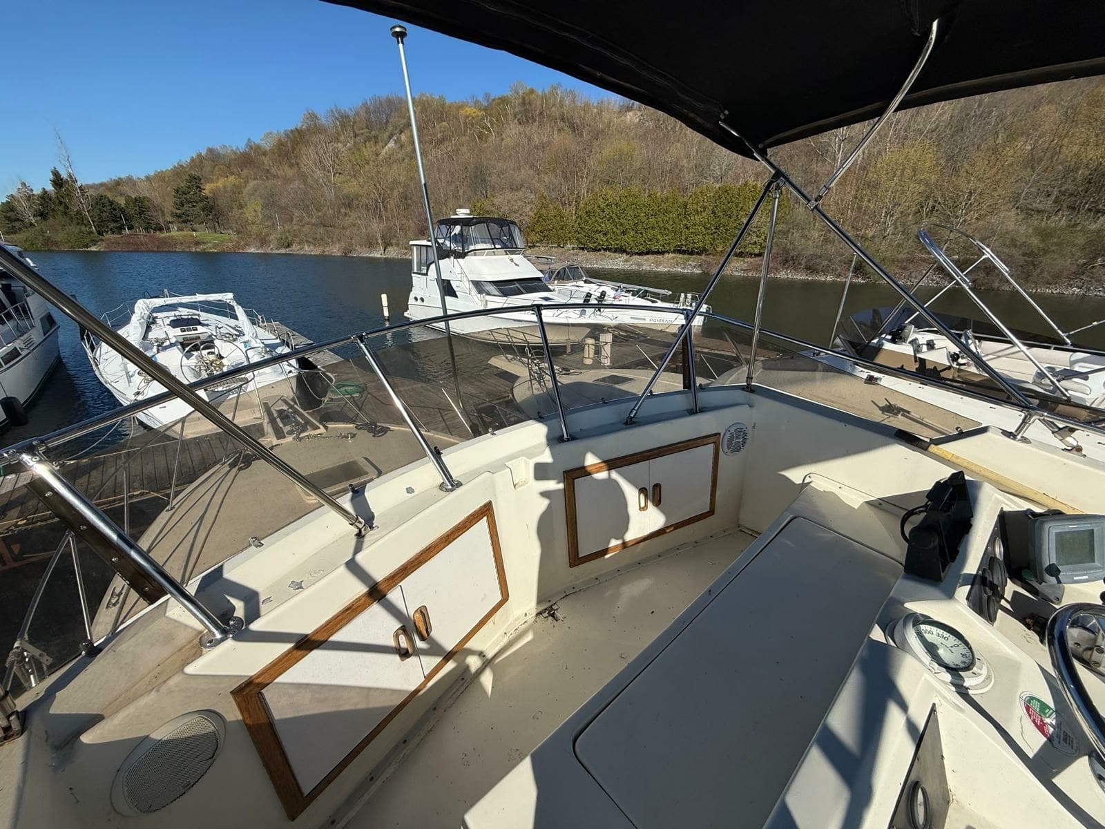 1984 Hatteras 36 Convertible - Photo 42