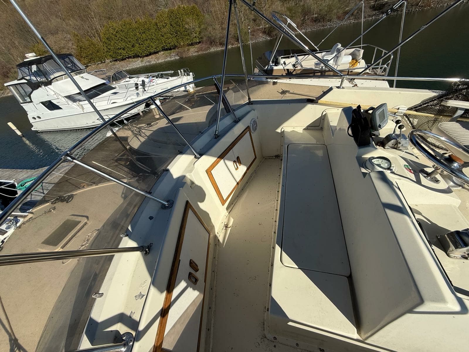 1984 Hatteras 36 Convertible - Photo 43