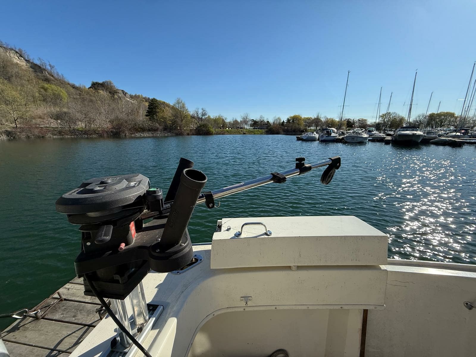 1984 Hatteras 36 Convertible - Photo 21