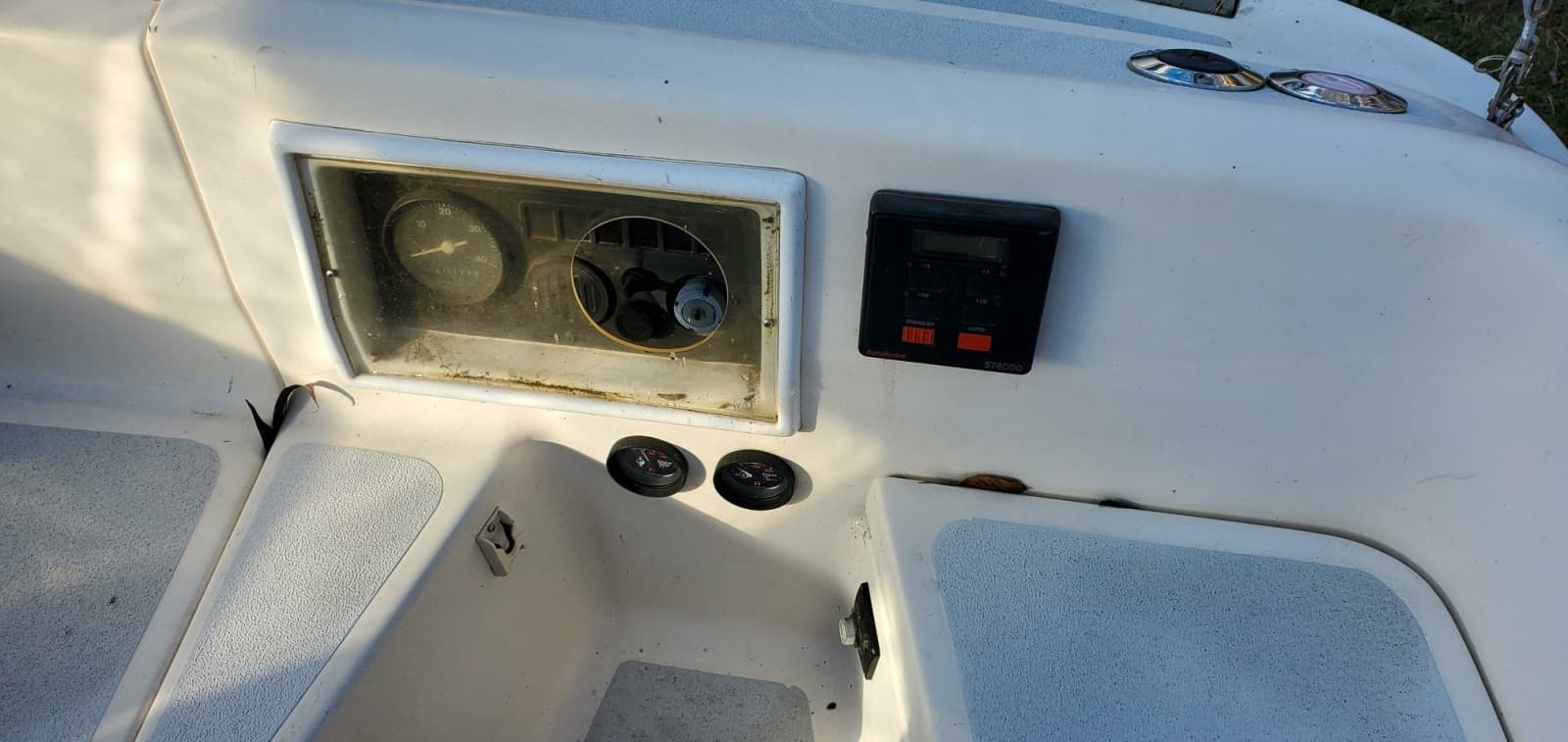 1990 Hunter 28 - Photo 17