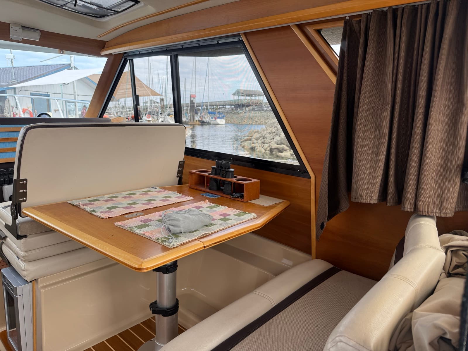 2015 Cutwater C-28 - Photo 10