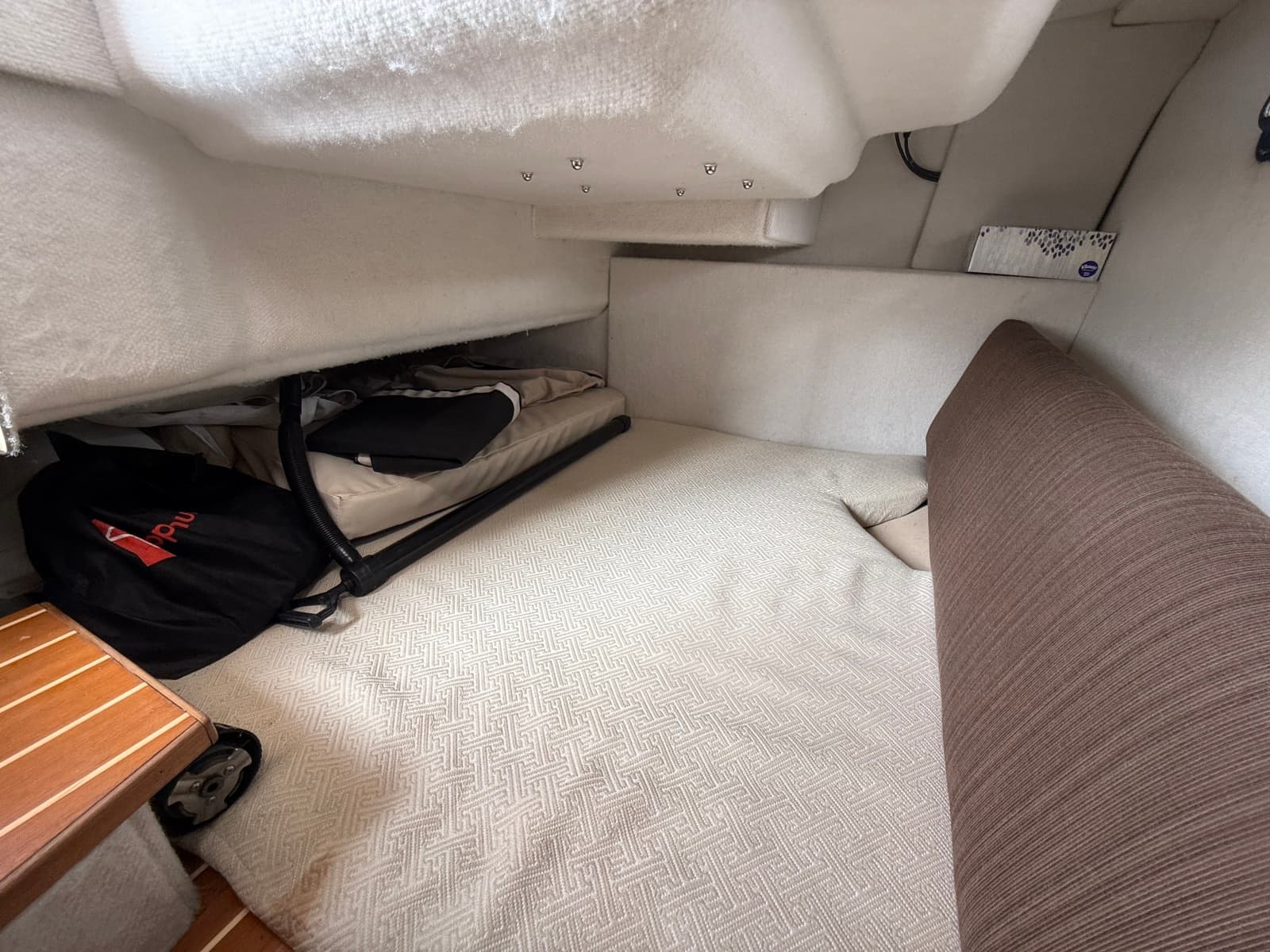 2015 Cutwater C-28 - Photo 20