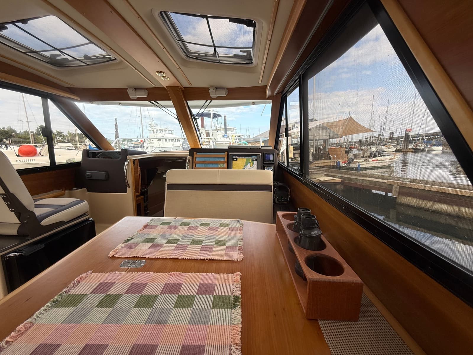 2015 Cutwater C-28 - Photo 24