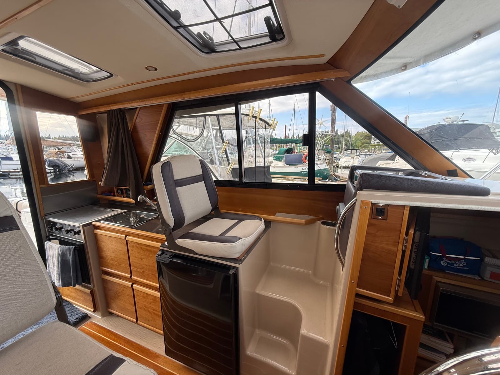 2015 Cutwater C-28 - Photo 25