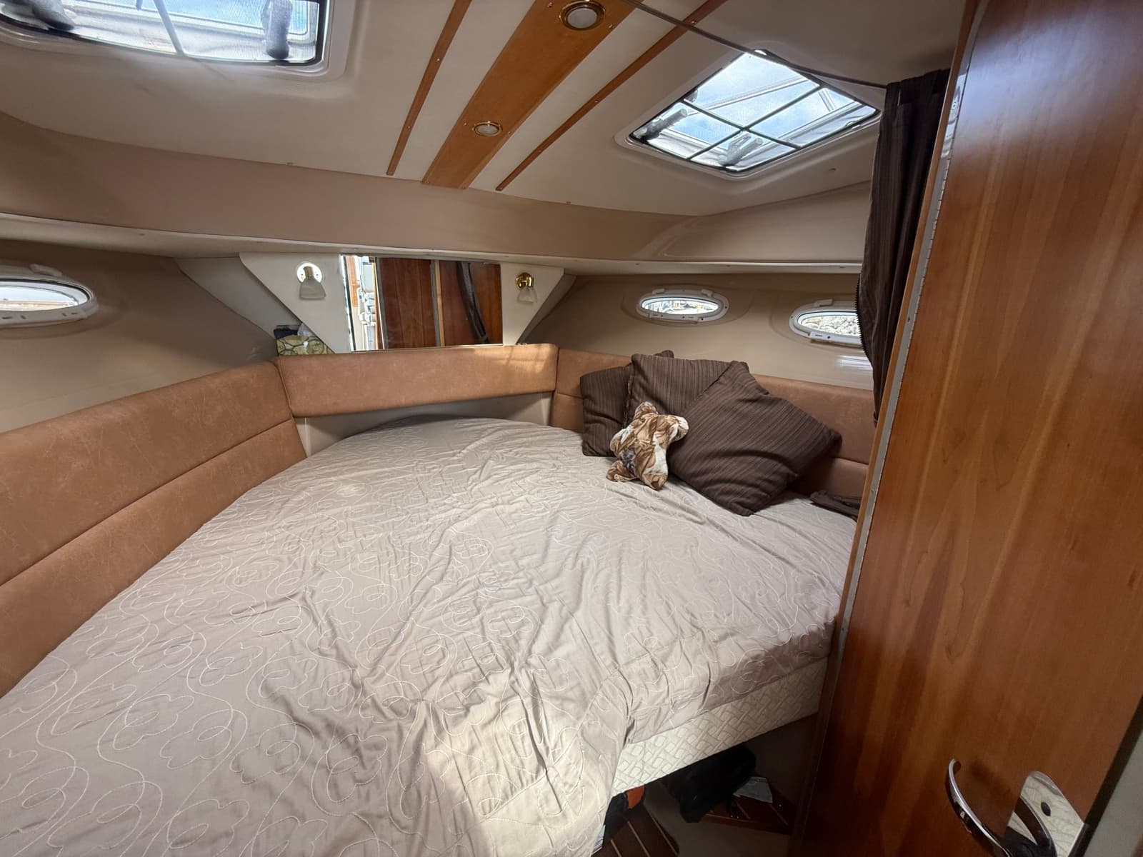 2015 Cutwater C-28 - Photo 31