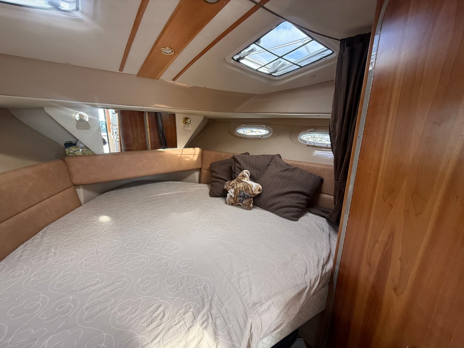 2015 Cutwater C-28 - Photo 32