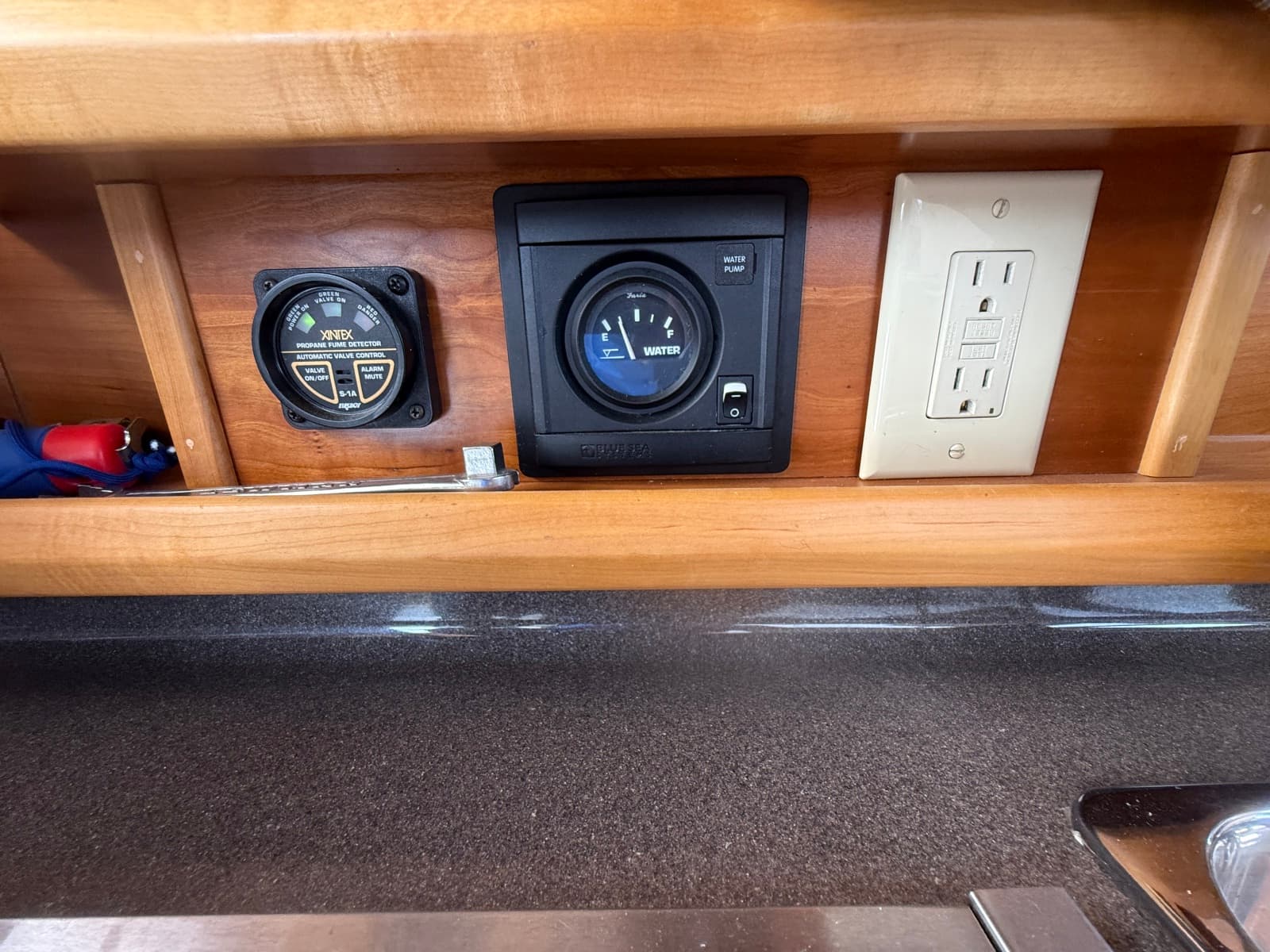 2015 Cutwater C-28 - Photo 53