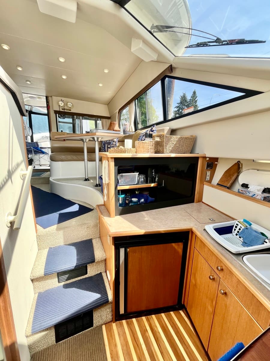2000 Bayliner 3388 - Photo 20