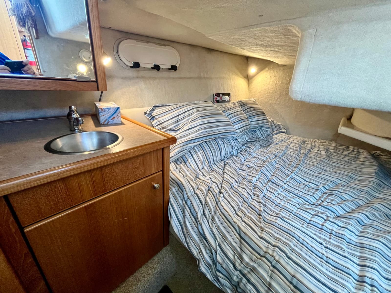 2000 Bayliner 3388 - Photo 16