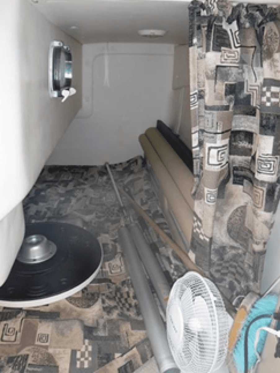 2004 Rinker 250 Fiesta Vee - Photo 17