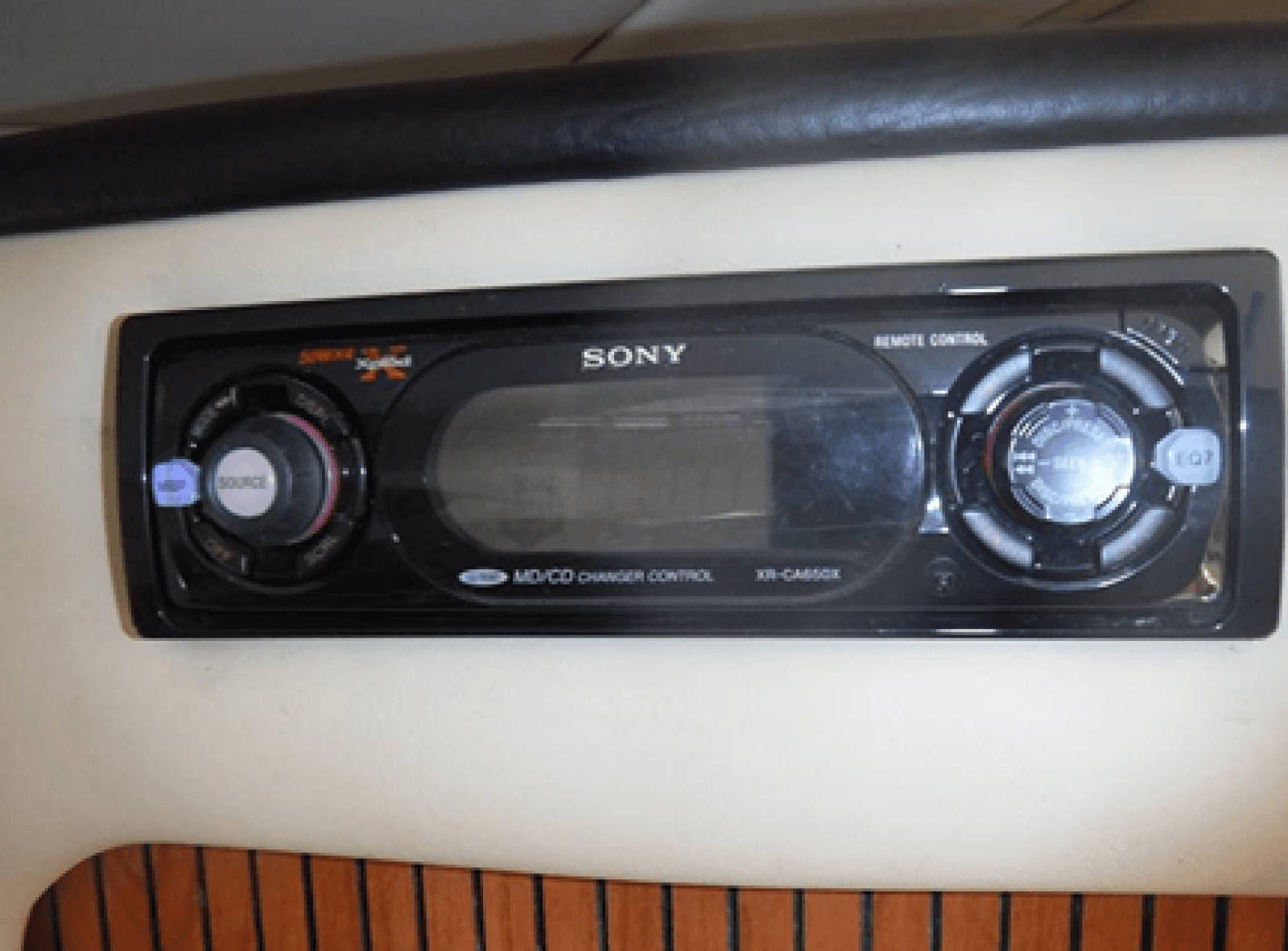 2004 Rinker 250 Fiesta Vee - Photo 37