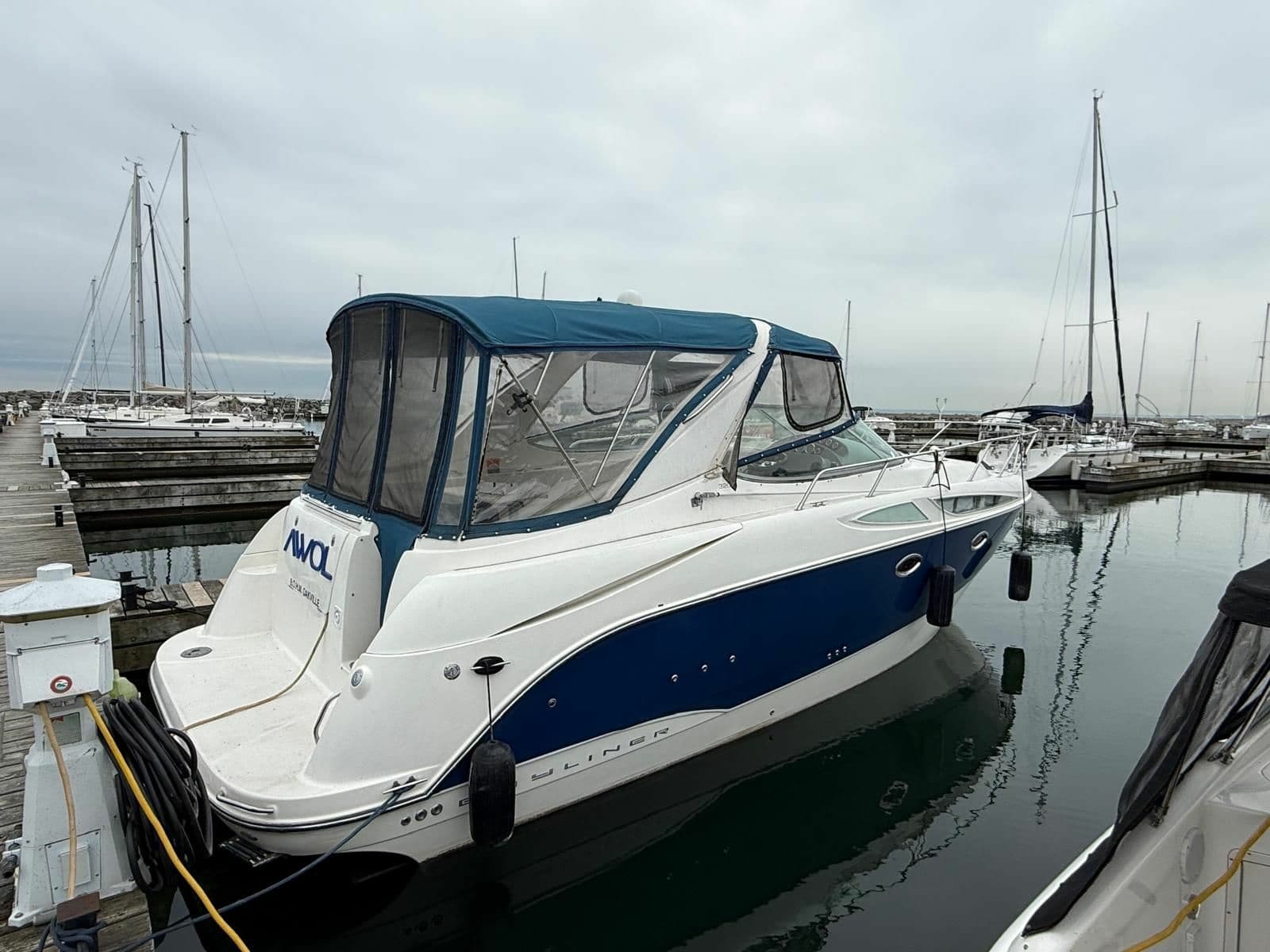 2008 Bayliner 320 Express Cruiser - Photo 4