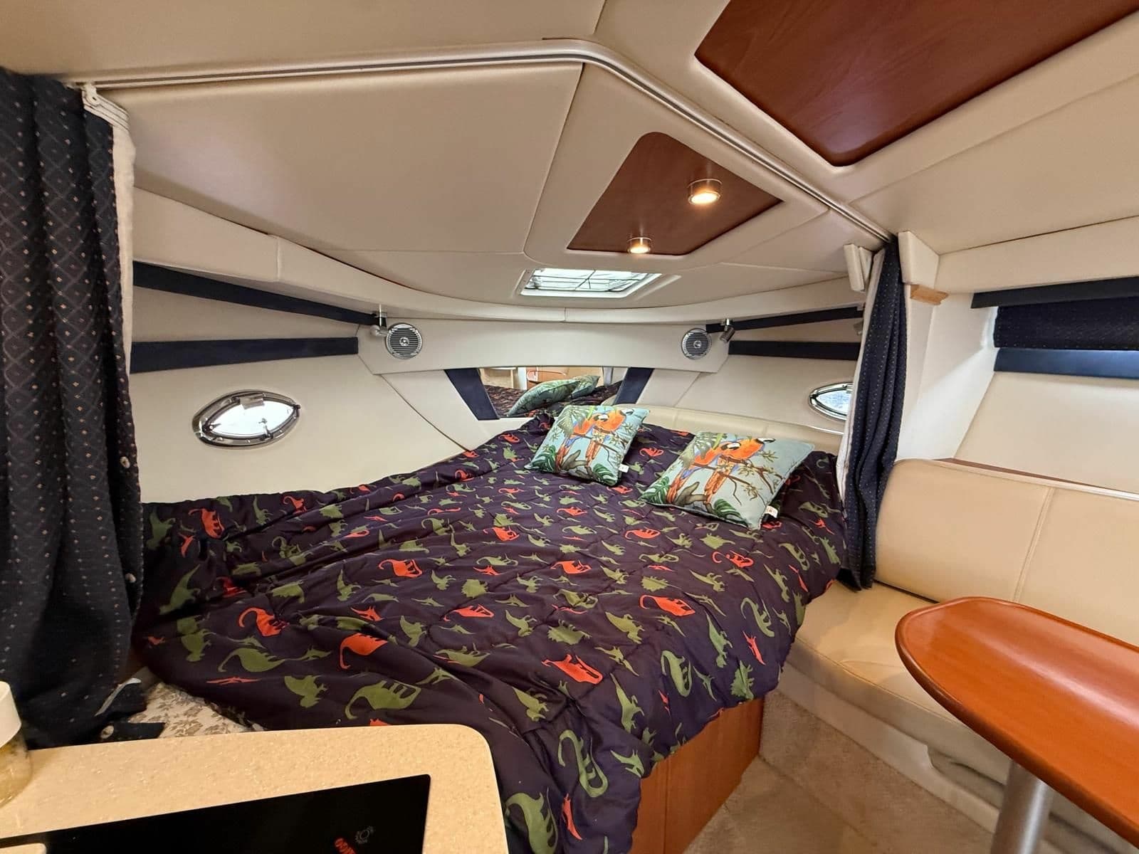 2008 Bayliner 320 Express Cruiser - Photo 44